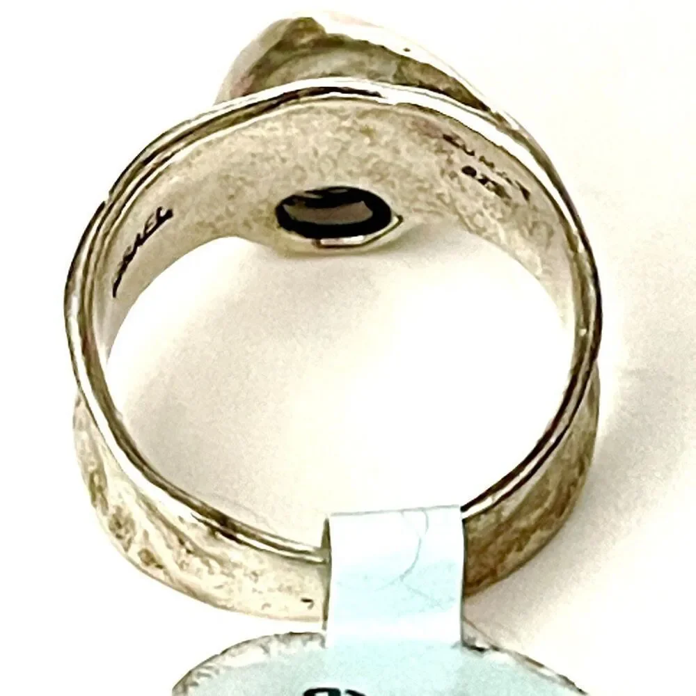 NWT Gorgeous Sz 7 Made in Israel .925 Sterling Silver Thick Blue Stone Ring